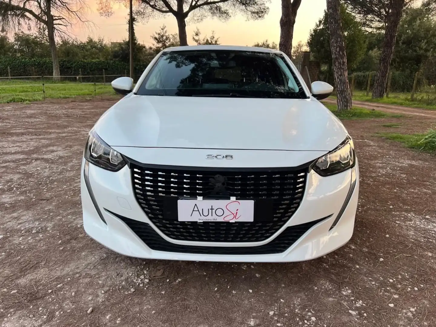Peugeot 208 PureTech 100 Stop&Start 5 porte Allure Pack Bianco - 2
