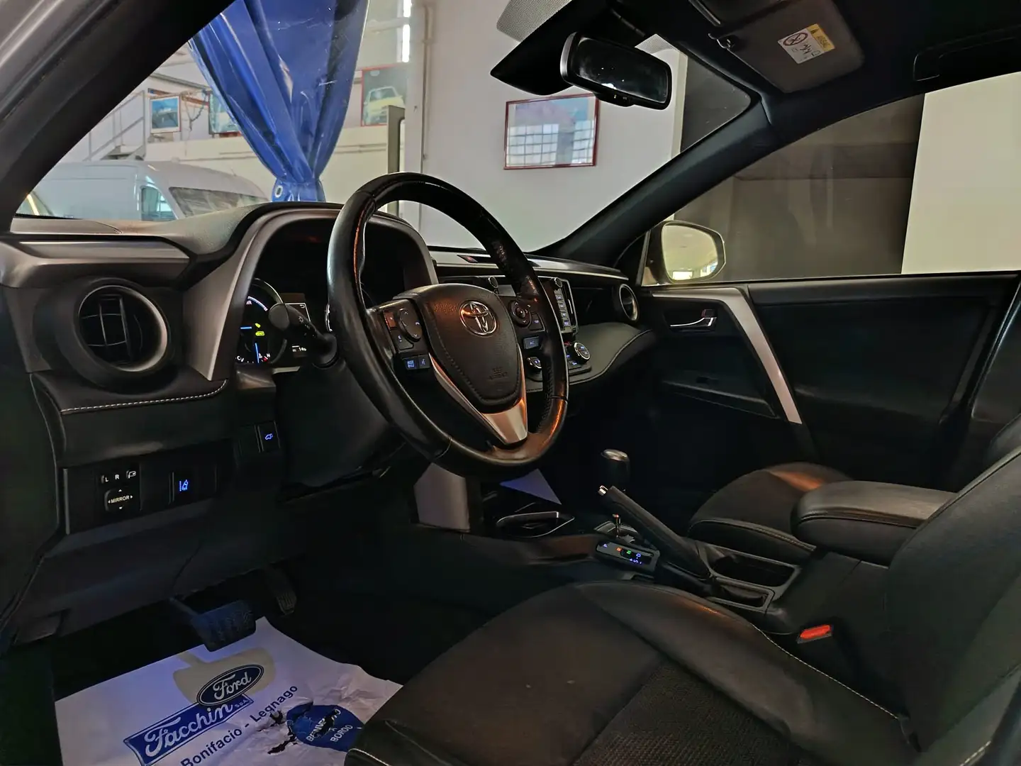 Toyota RAV 4 2.5 VVT-i Hybrid  2wd E-cvt STYLE Gris - 2