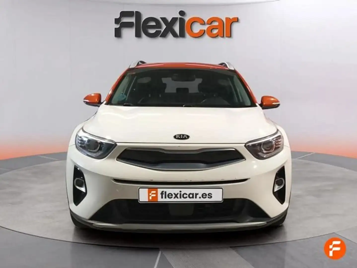 Kia Stonic 1.0 T-GDi 88kW (120CV) Tech DCT Blanco - 2