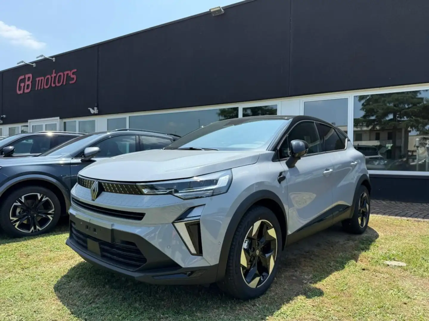 Renault Captur ECO-G 100 CV Techno NAVI - TELEC. - LED - 18 Gris - 1