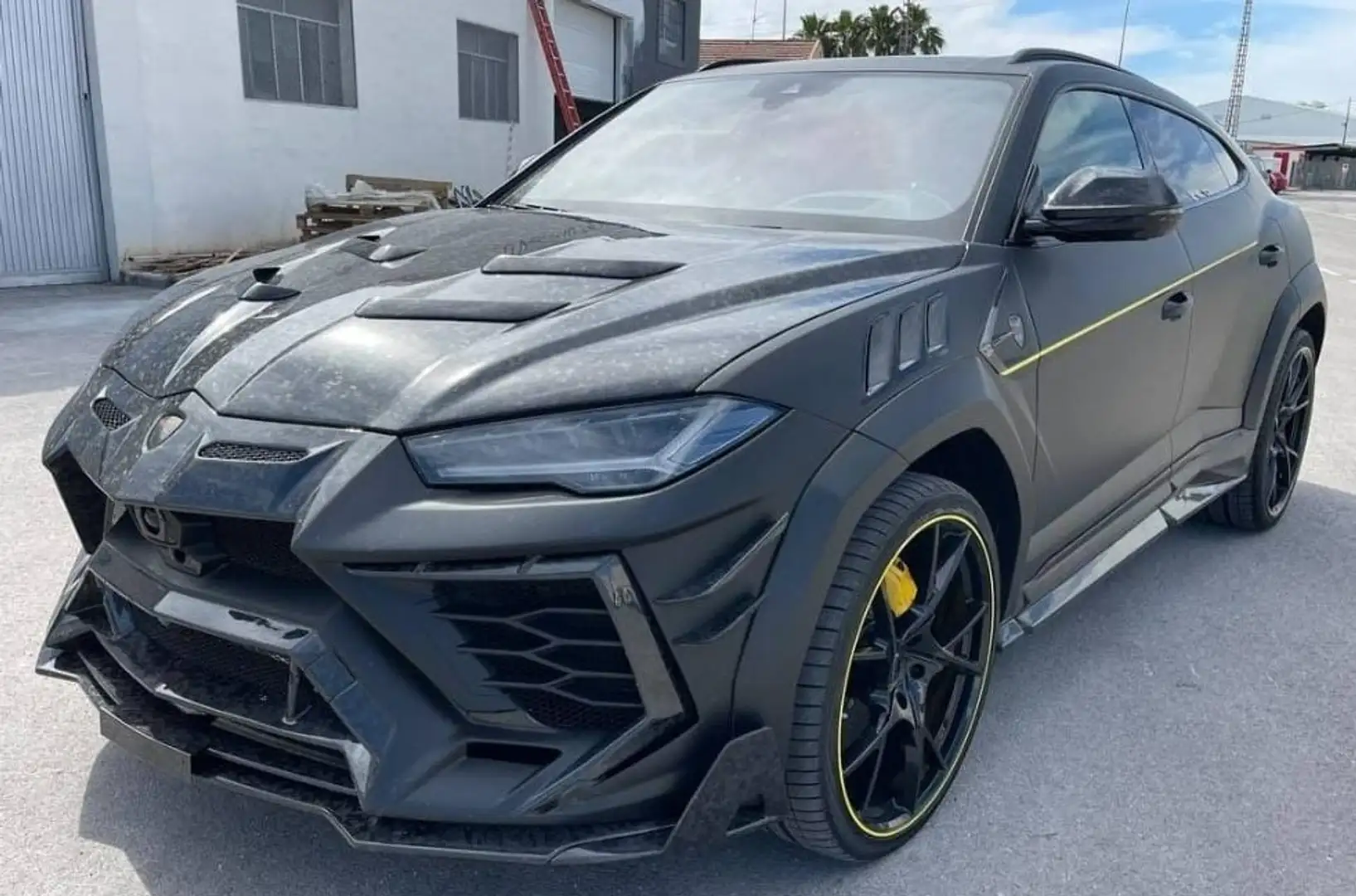 Lamborghini Urus 4.0 V8 Aut. Gris - 2