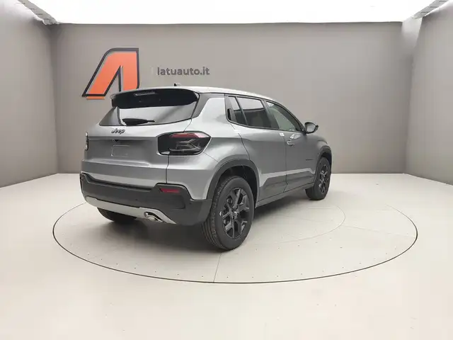 Jeep Avenger view 7