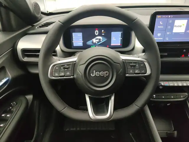 Jeep Avenger view 10