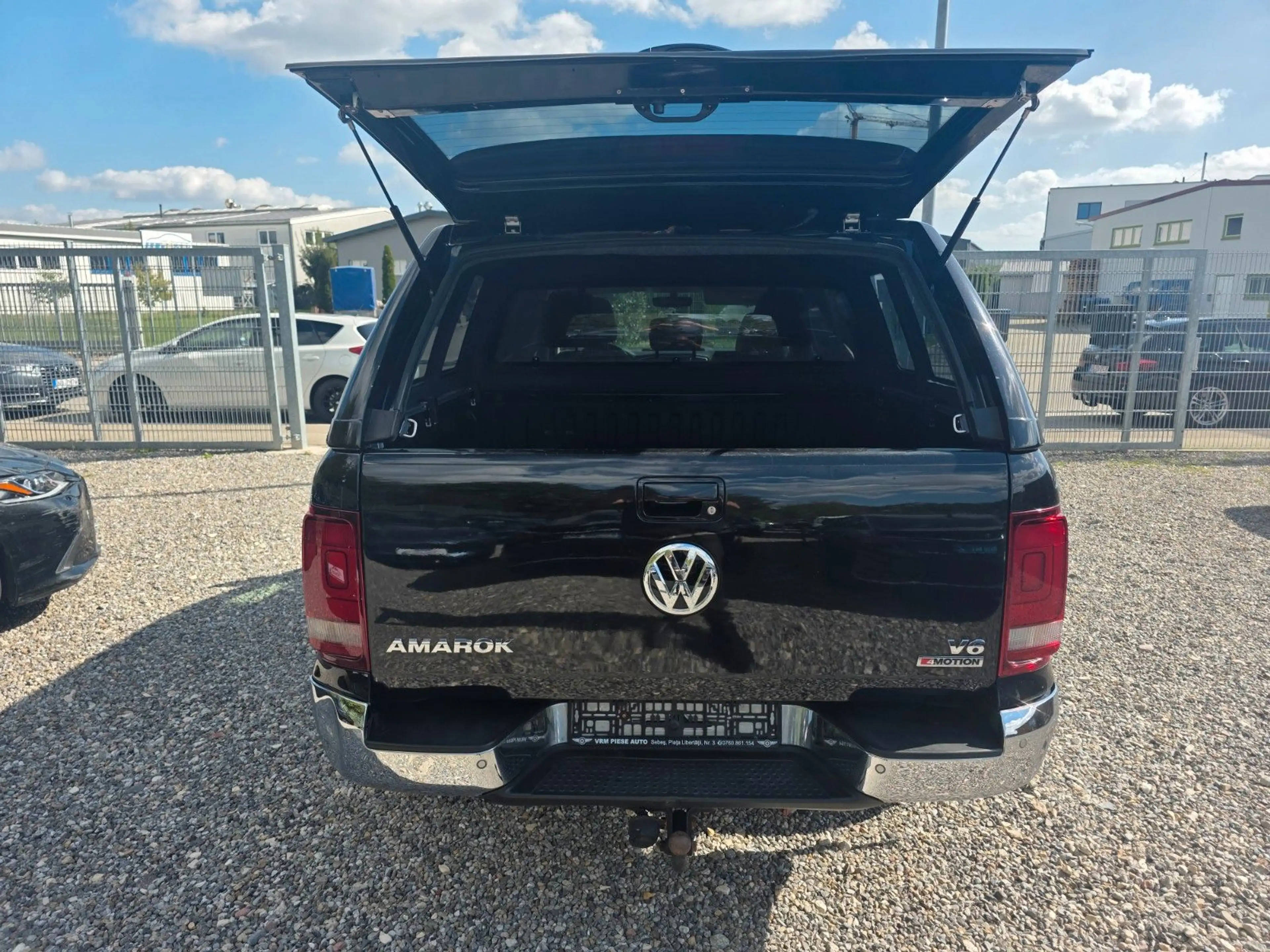Volkswagen Amarok Highline 4Motion DoubleCab — photo 9