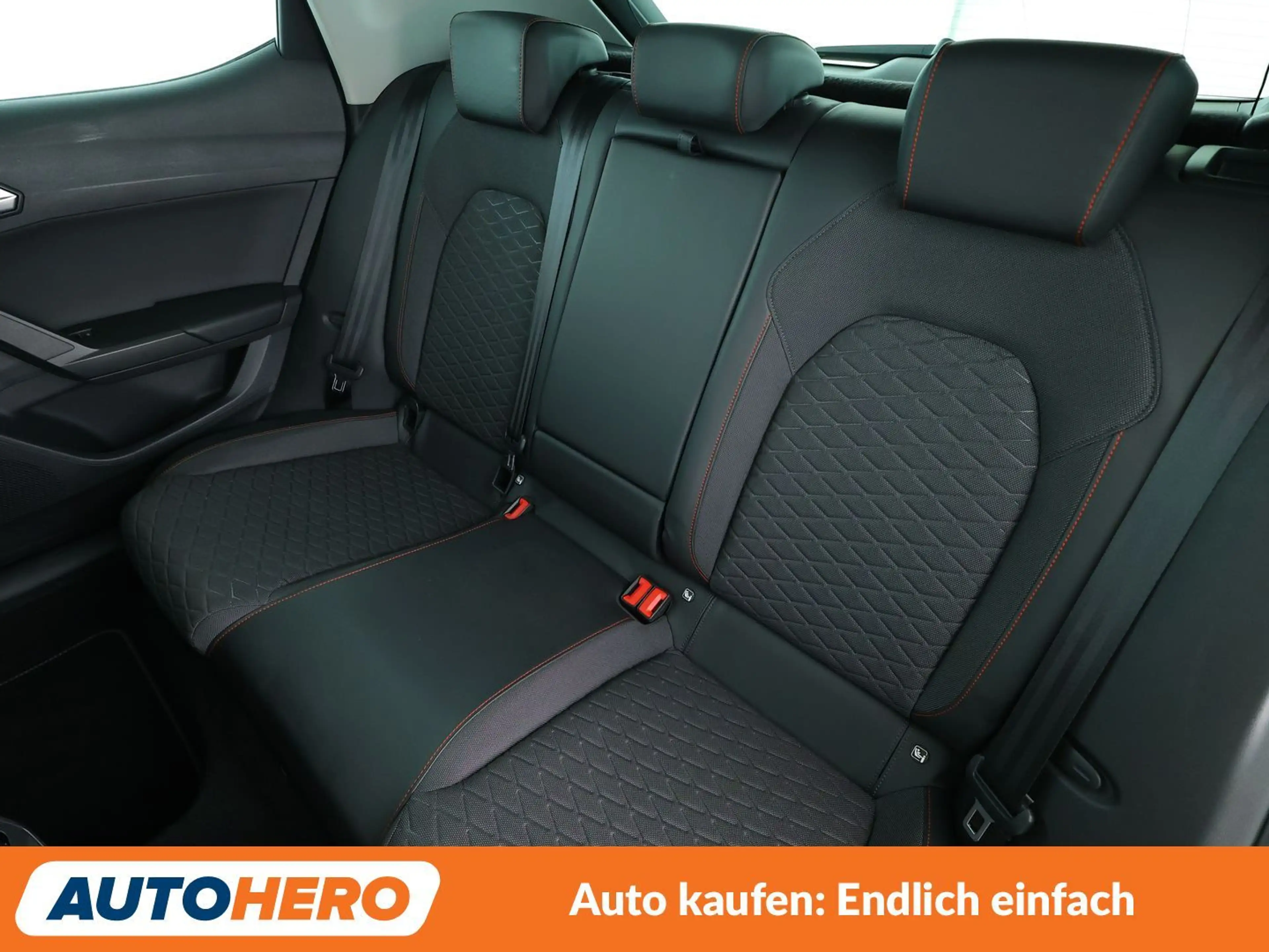 SEAT Leon e-Hybrid 1.4 TSI e-HYBRID FR Aut.*NAVI*LED*ACC* — photo 14