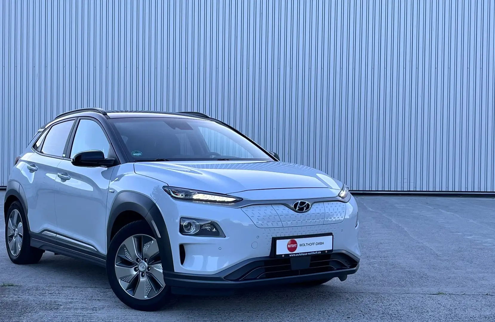 Hyundai KONA Elektro Premium Schwarz - 2