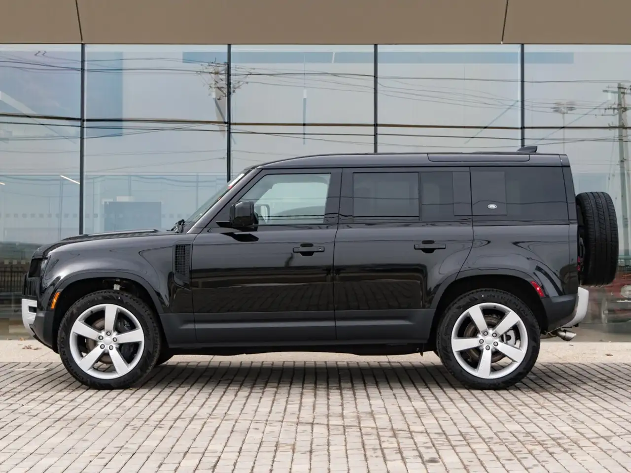 Land Rover Defender снимка Land Rover Defender