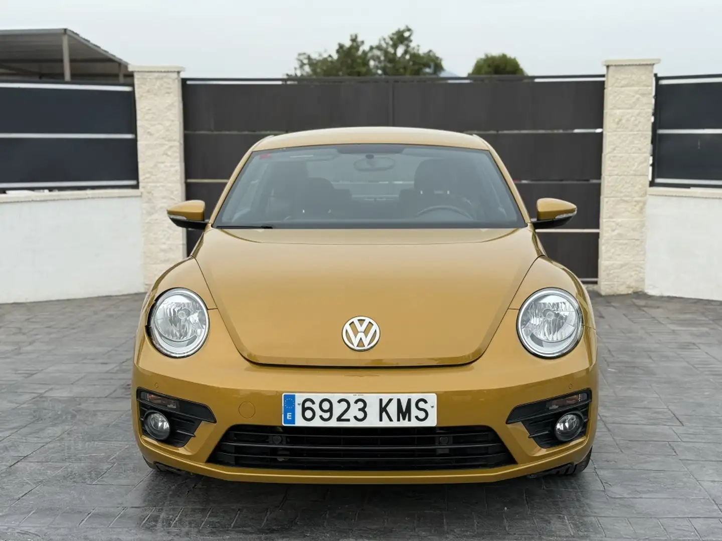 Volkswagen Beetle 2.0TDI Design 81kW Naranja - 2