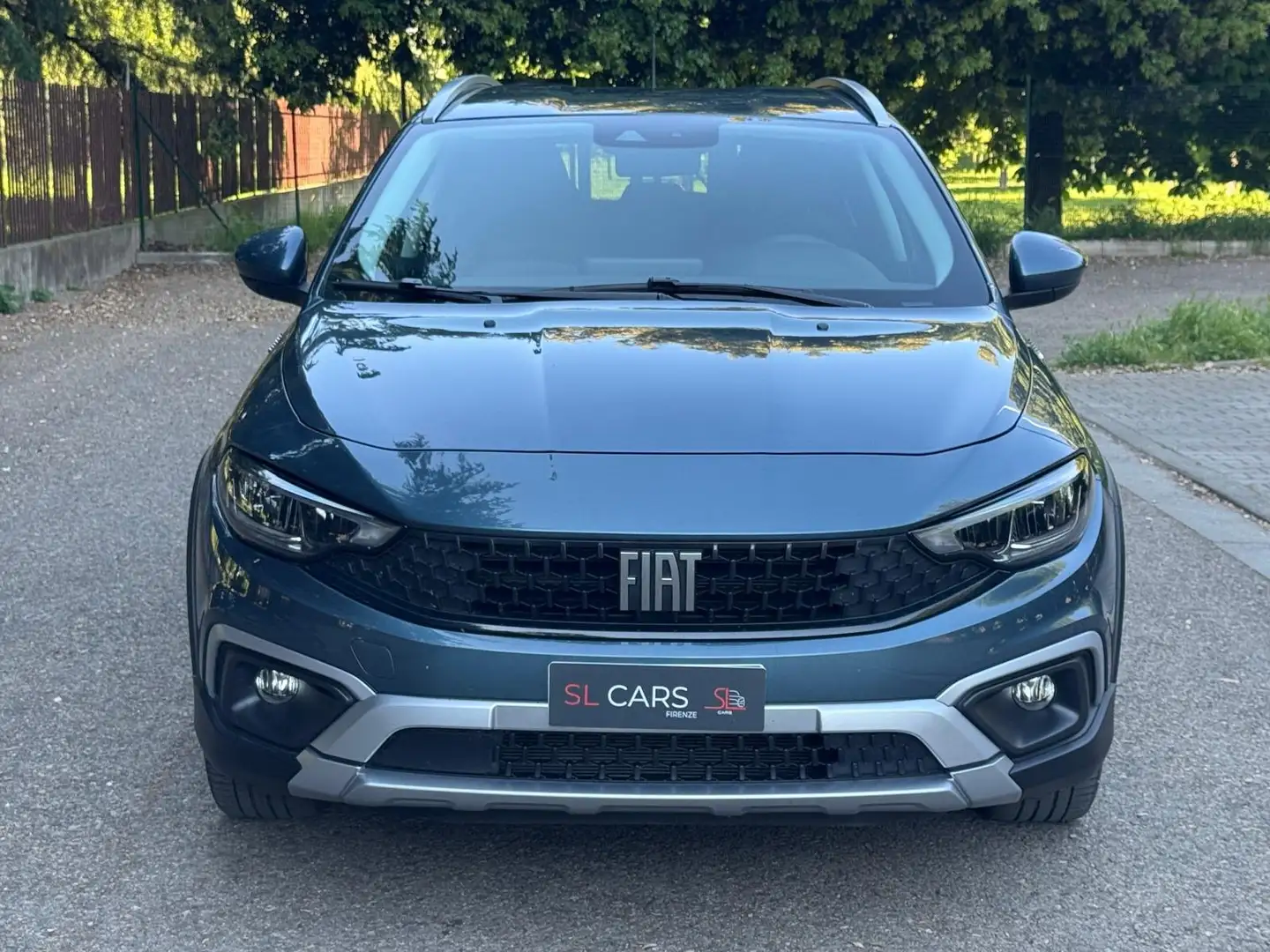 Fiat Tipo 1.5 Hybrid T4 Cross 130cv dct Albastru - 2