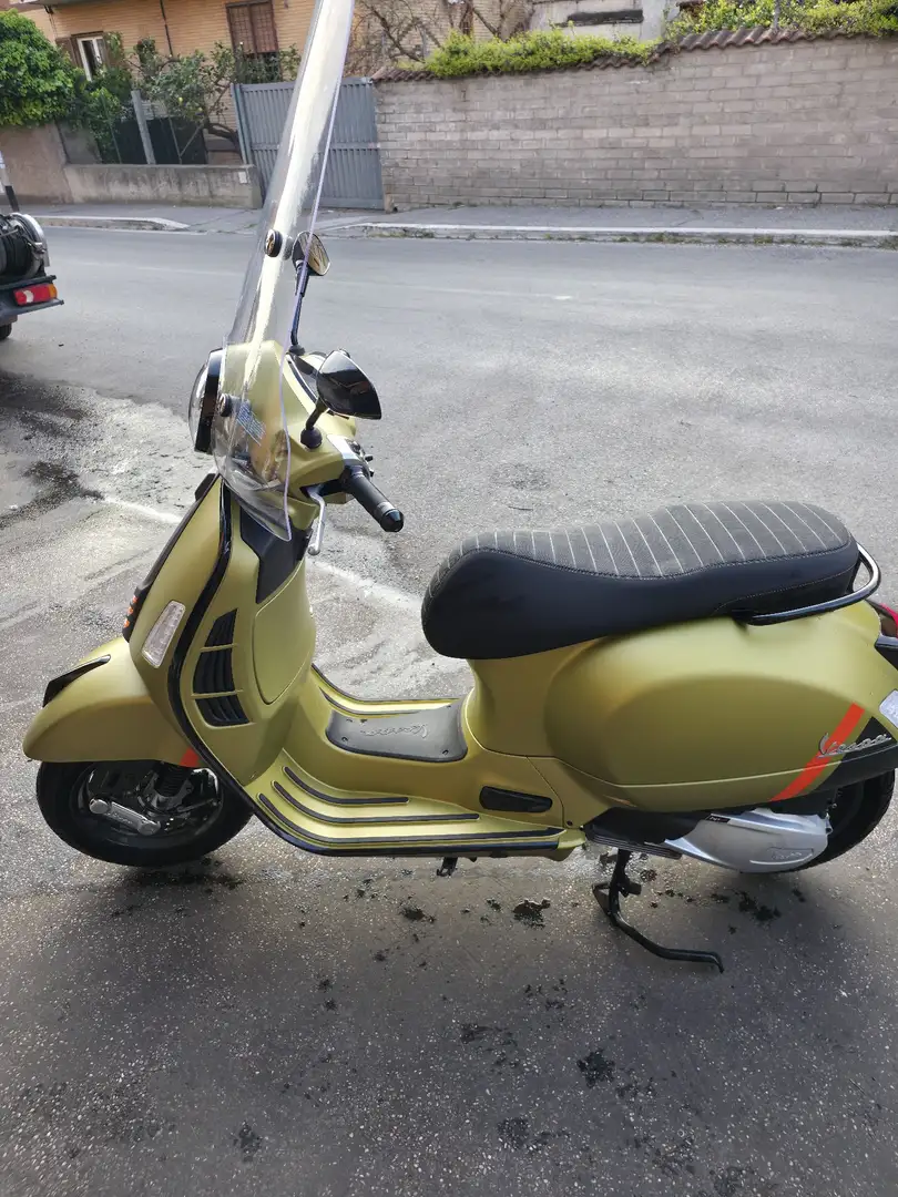 Vespa GTS 300 Vespa 300 gts (HPE) Oro - 2