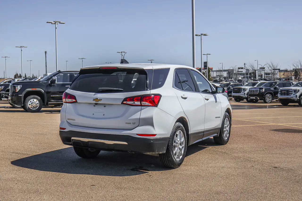 Chevrolet Equinox снимка Chevrolet Equinox