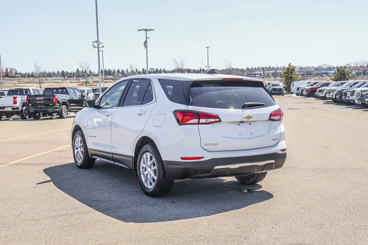 Chevrolet Equinox снимка Chevrolet Equinox