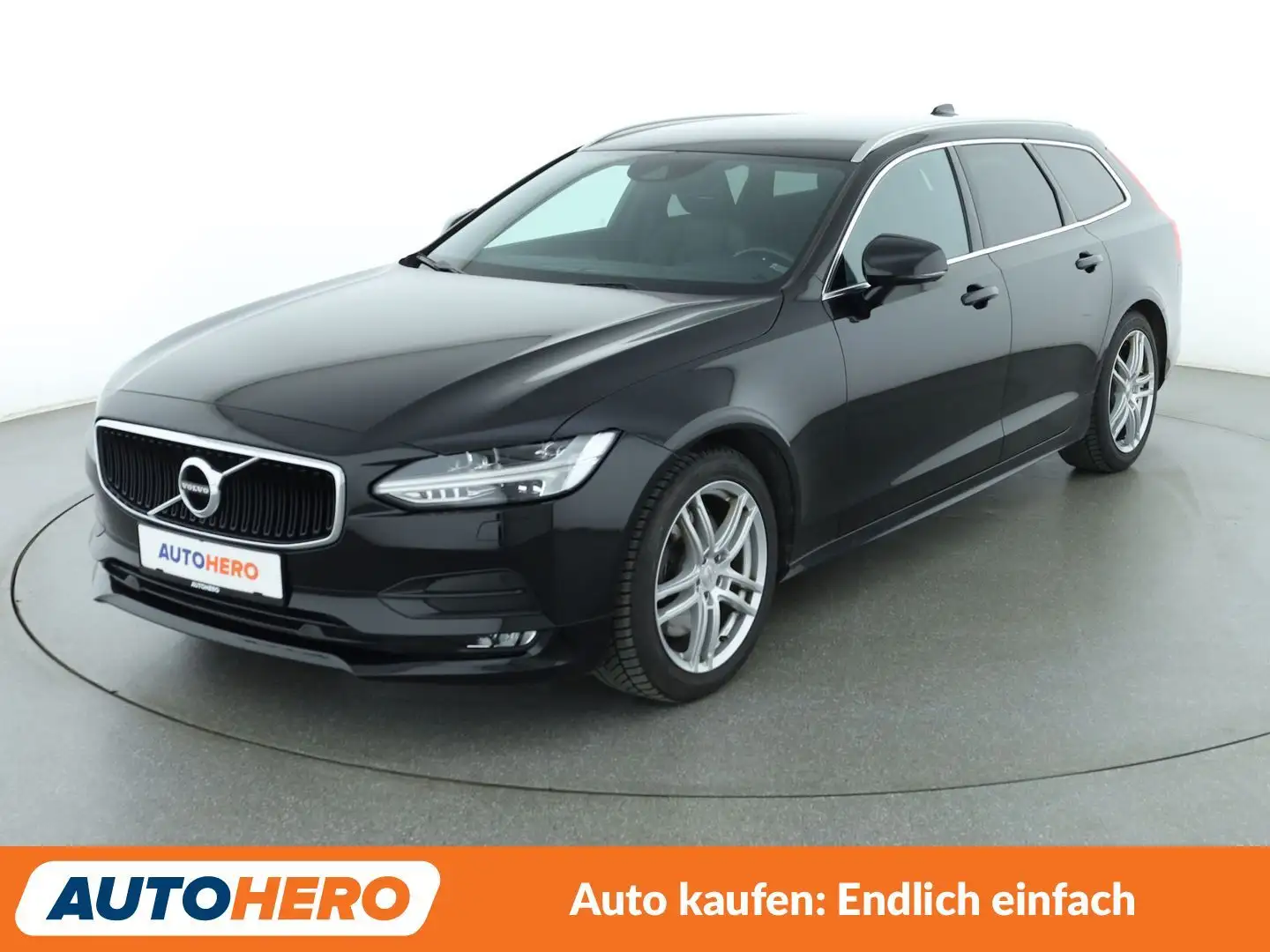 Volvo V90 2.0 T4 Momentum Pro Aut.*NAVI*LED*TEMPO*PDC* Schwarz - 1