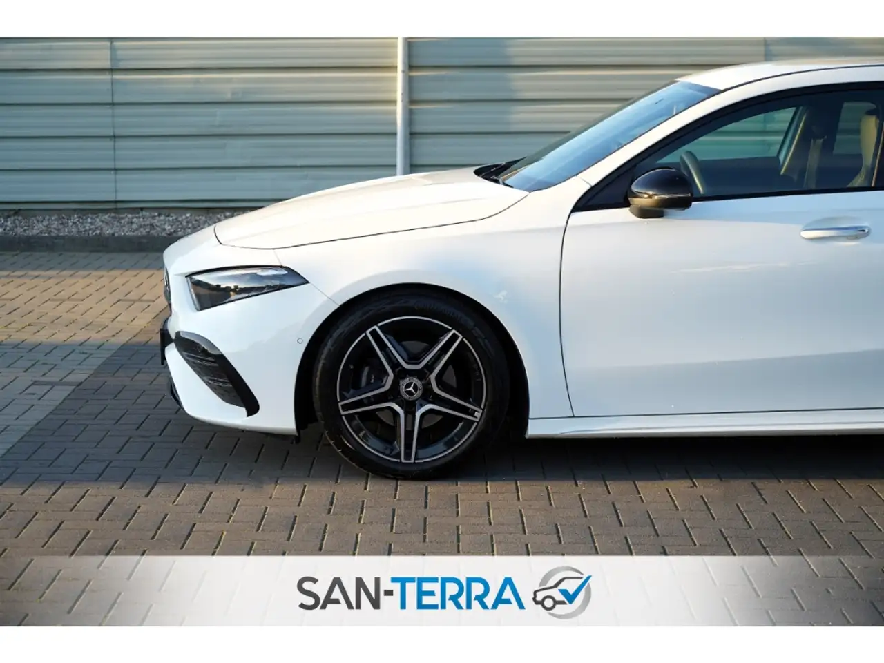 2023 Mercedes-Benz A 180 AMG NIGHT *KAMERA*LEDER*KLIMAAUT*SHZ*MULTI-LENKRAD, photograph 10