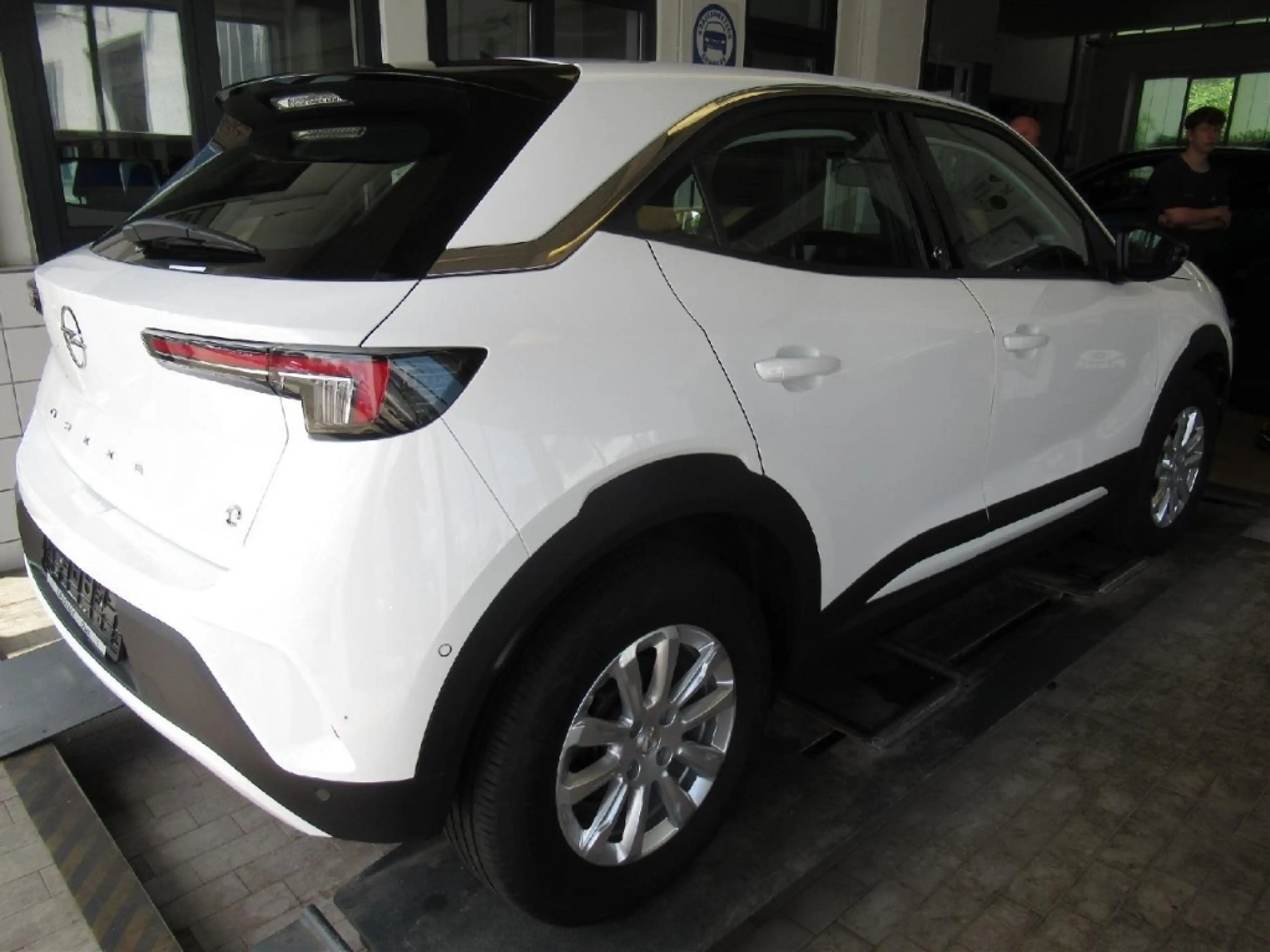 Opel Mokka-E Edition SHZ Kamera 11KW Navi — photo 3