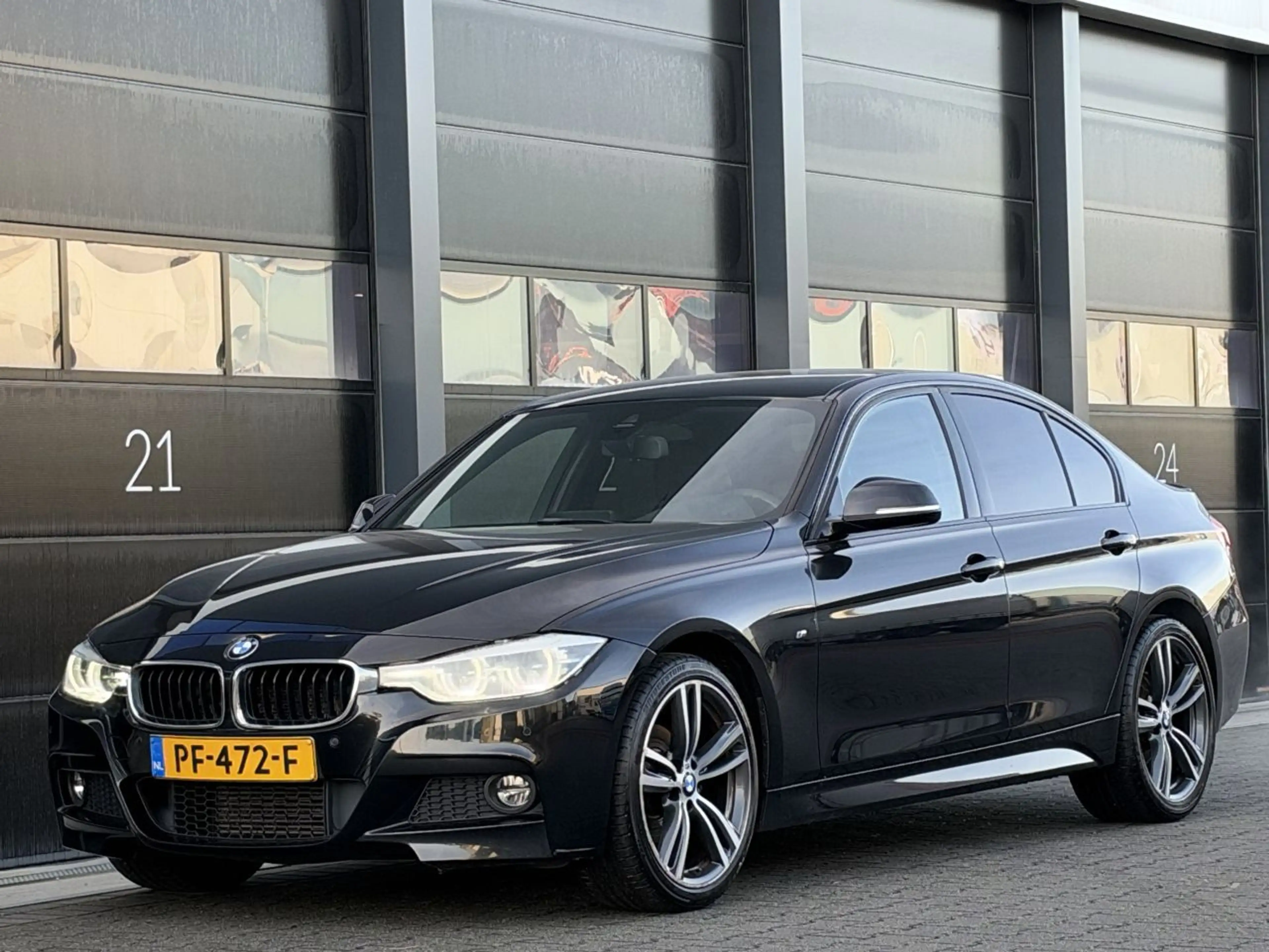 BMW 318 3-serie 2.0 318d M-Pakket Head-Up Camera EURO-6
