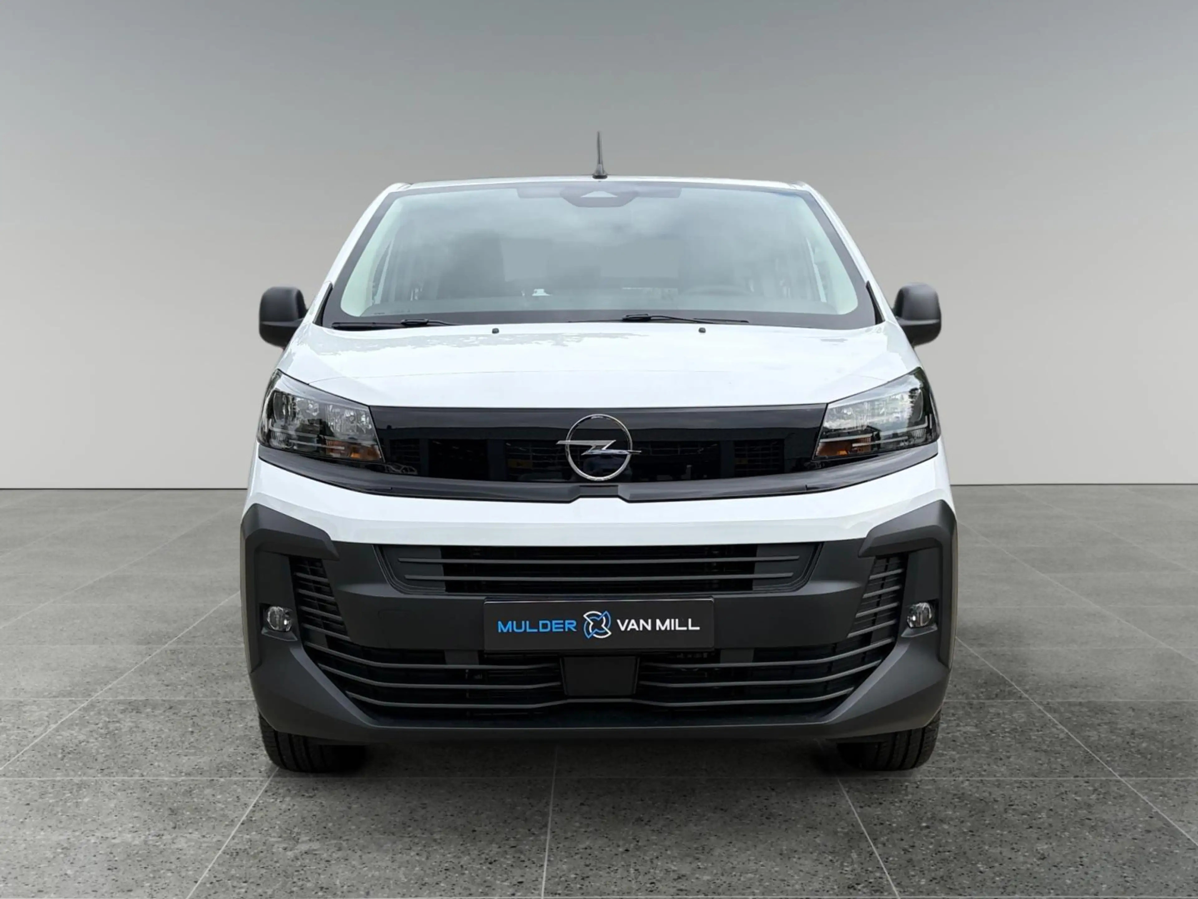 Opel Vivaro-e Combi Electric L3 75kWh 136pk | 9-persoons | Achte — photo 6