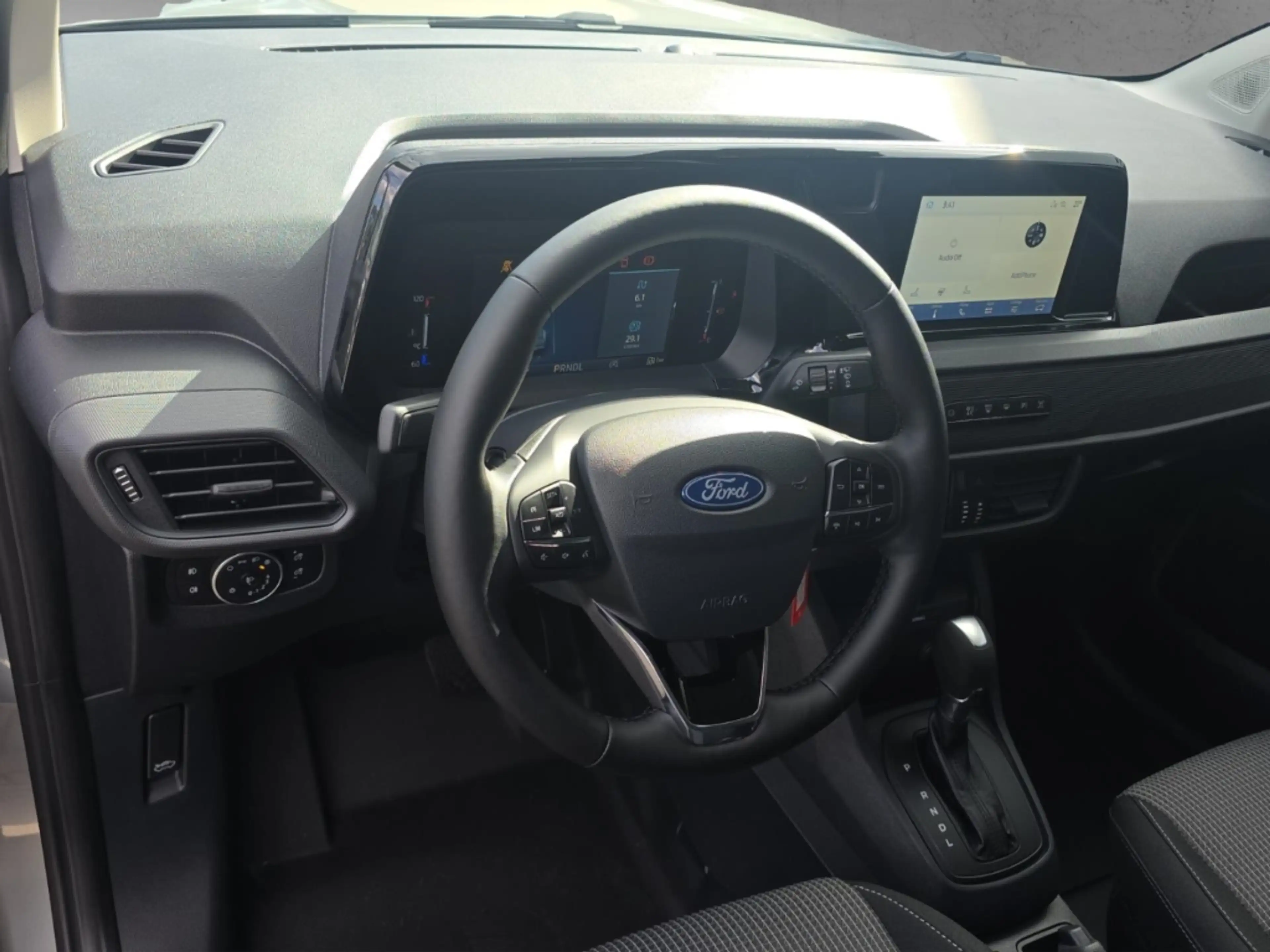 Ford Transit Courier Trend 1.0 EcoBoost EU6e *Ganzjahresreifen *Automat — photo 13