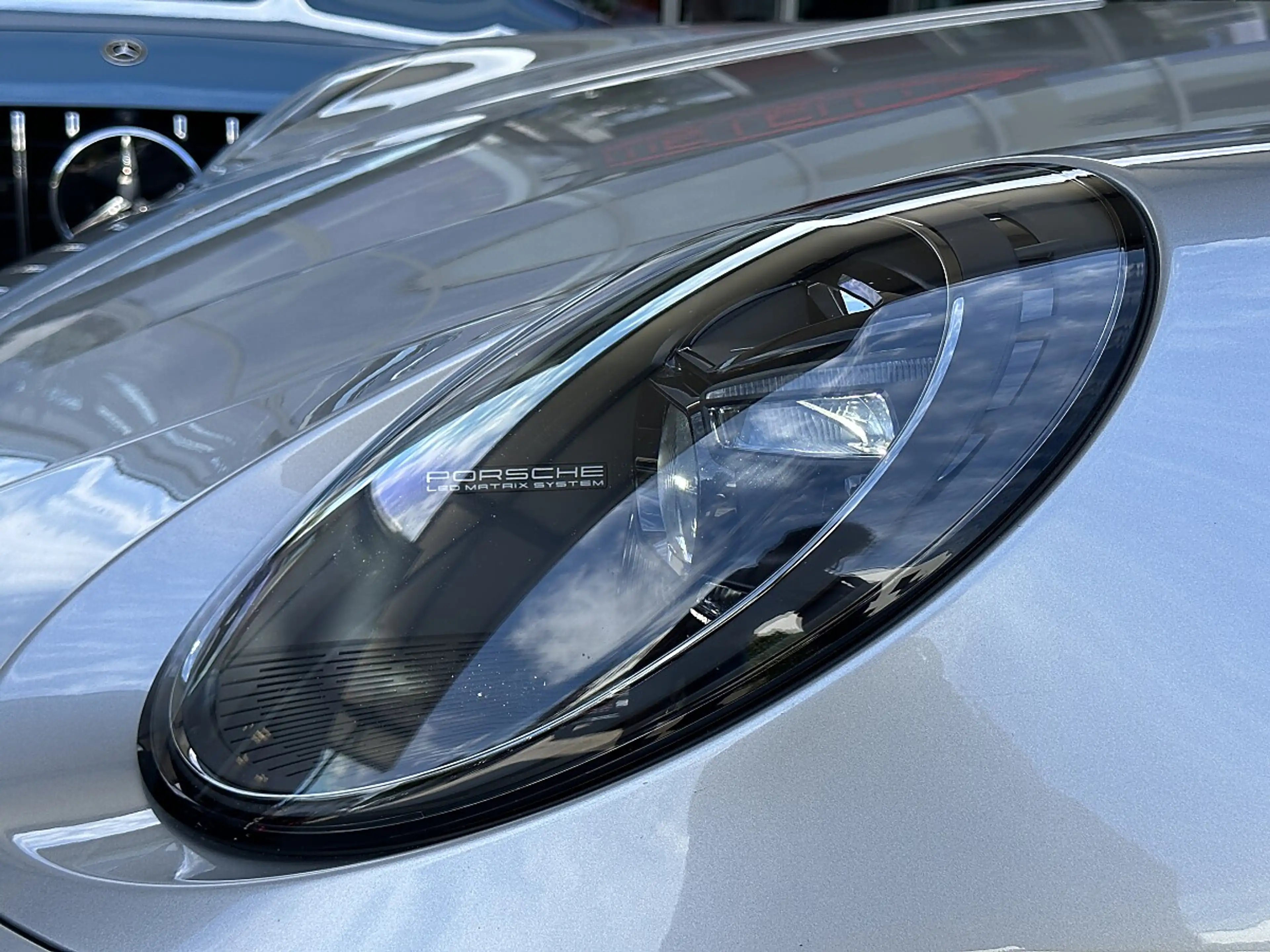 Porsche 911 Carrera 4S Coupe PDK / SportDesign Paket / Carb... — photo 6