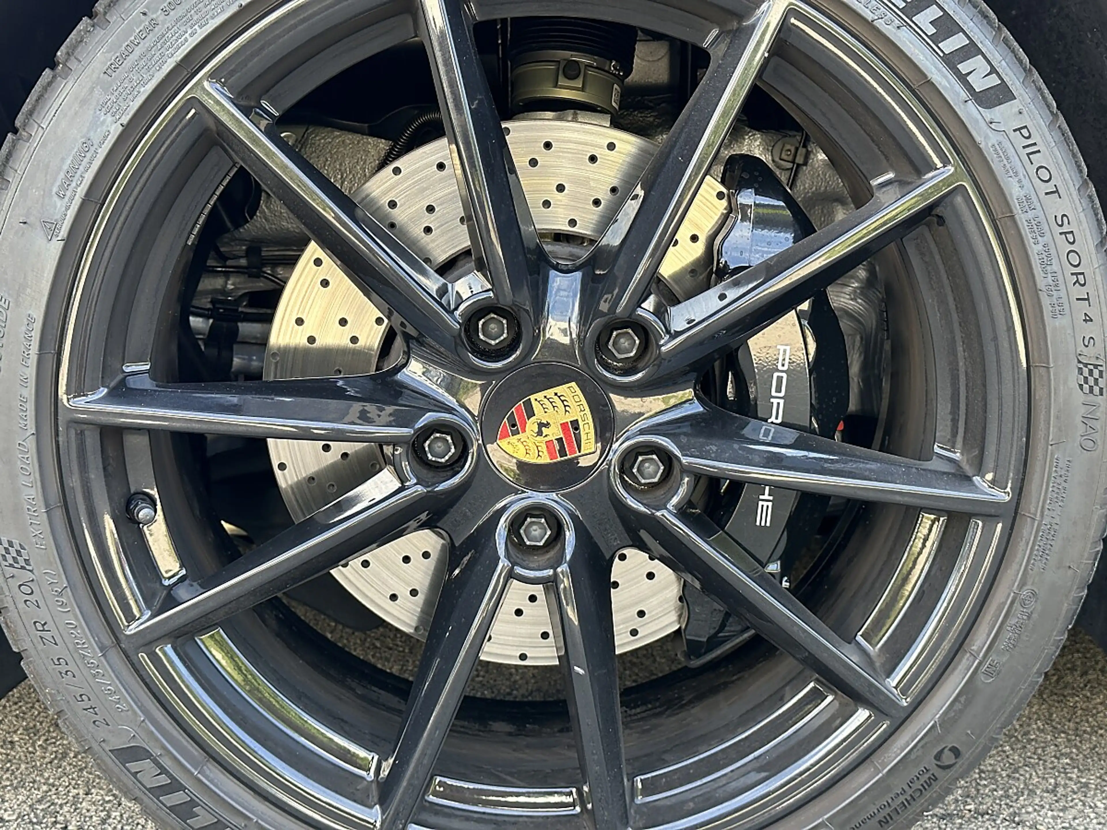 Porsche 911 Carrera 4S Coupe PDK / SportDesign Paket / Carb... — photo 8
