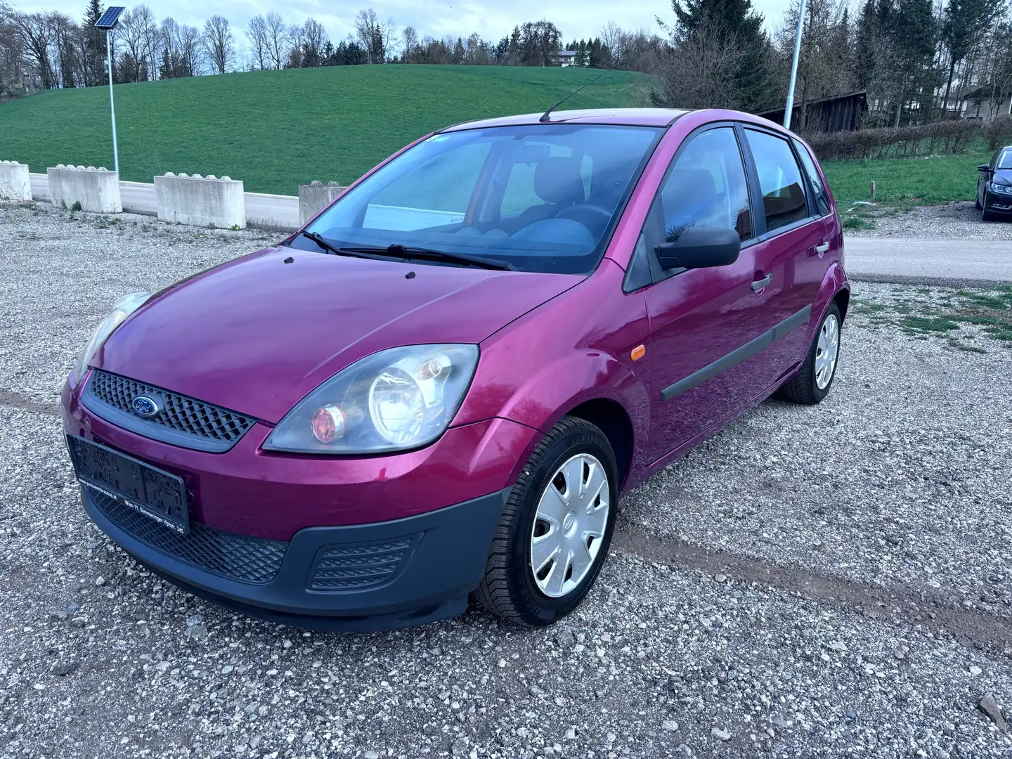 Ford Fiesta 1.25L 4 Zylinder ERSTBESITZ - 1