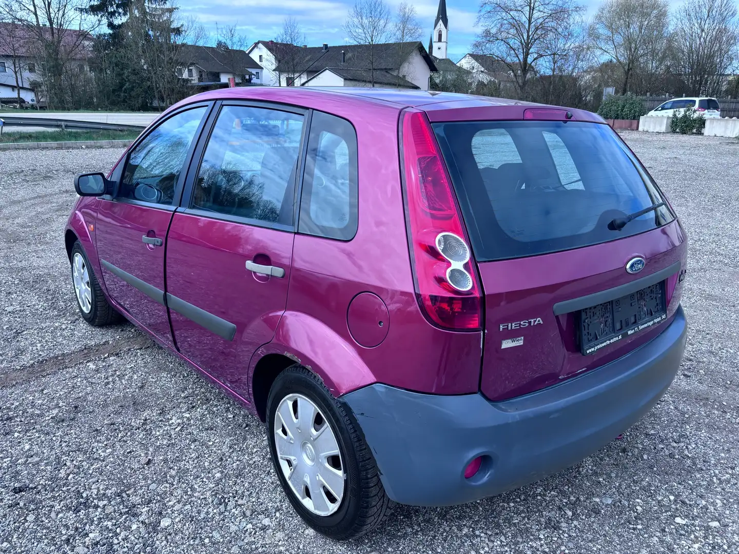 Ford Fiesta 1.25L 4 Zylinder ERSTBESITZ - 2