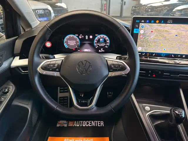 Volkswagen Golf view 7