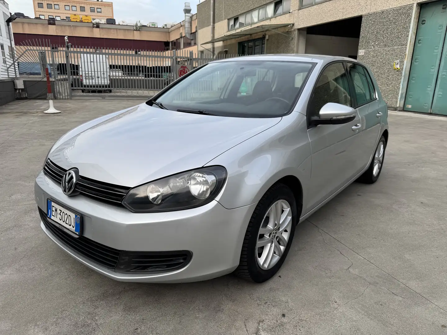 Volkswagen Golf 6 HIGLINE 1.6 TDI 105 CV - 1