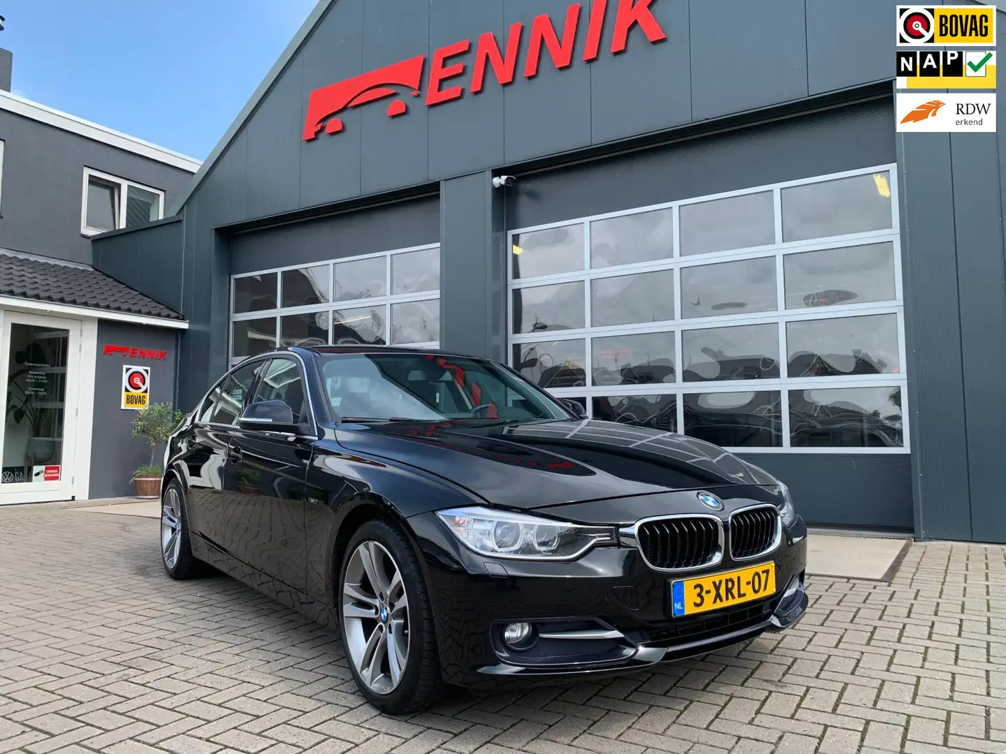 BMW 320 3-serie 320i EfficientDynamics Edition Executive S Noir - 1