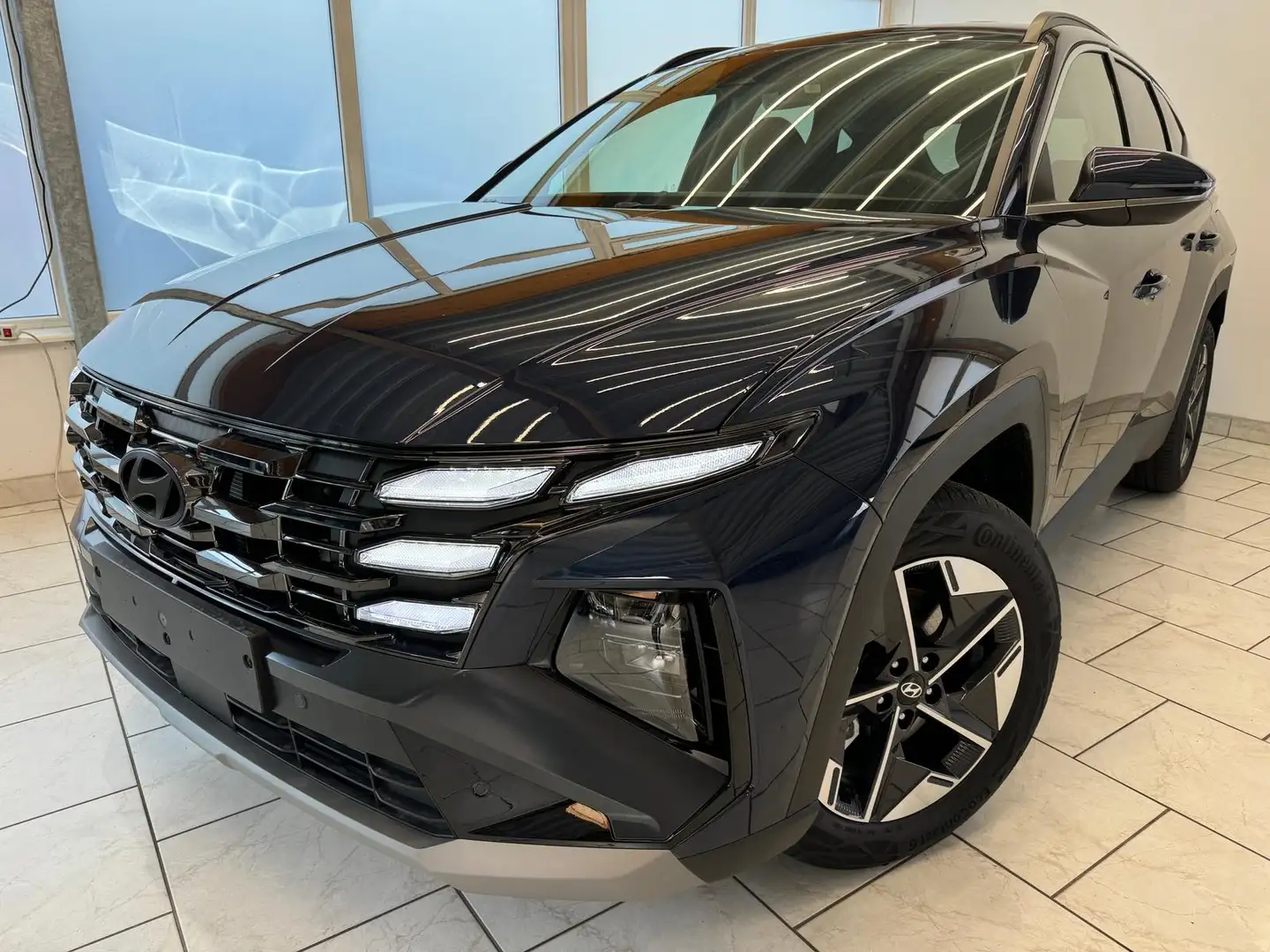 Hyundai TUCSON 1.6 4WD - LED/ACC/CarPlay/AHK Blau - 1