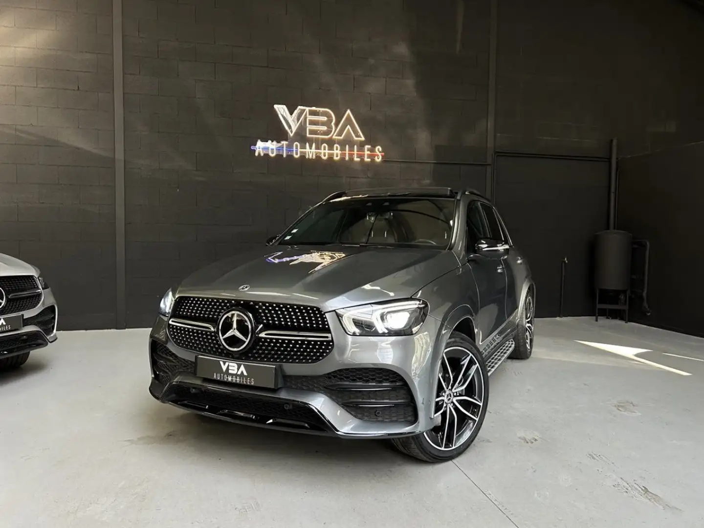 Mercedes-Benz GLE 300 (2) 300 d 4MATIC AMG Line Gris - 2