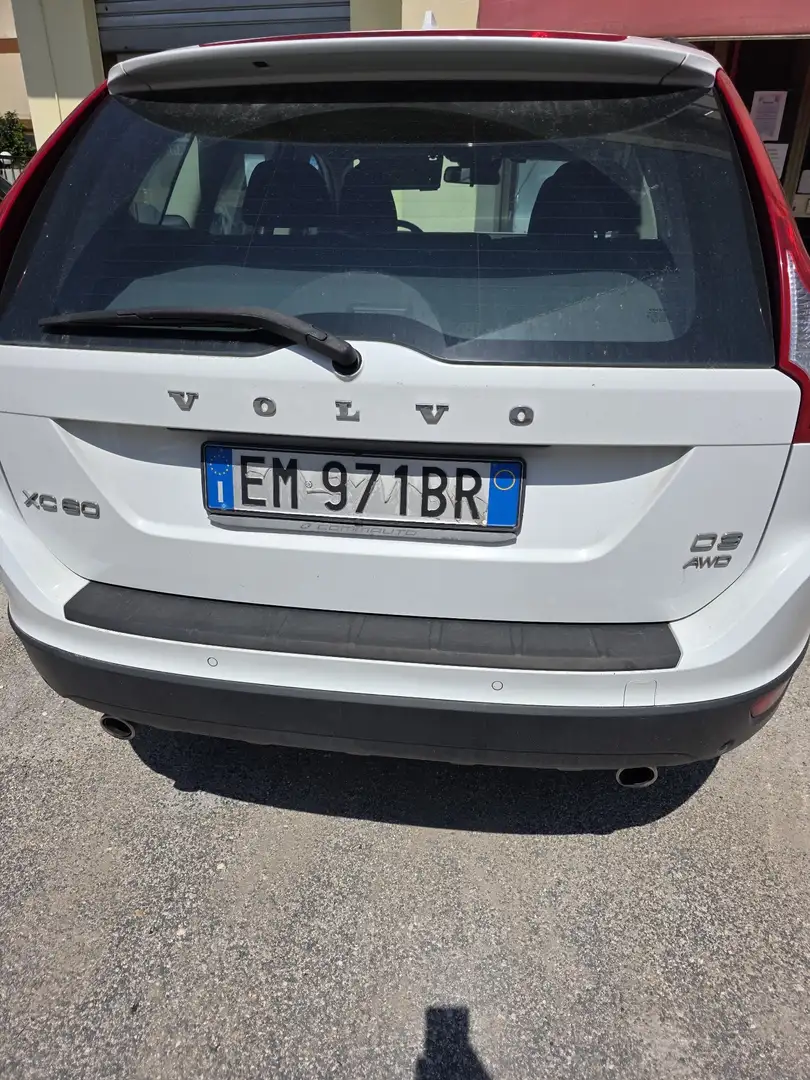 Volvo XC60 2.4 d4 (d3) Kinetic awd 163cv - 2