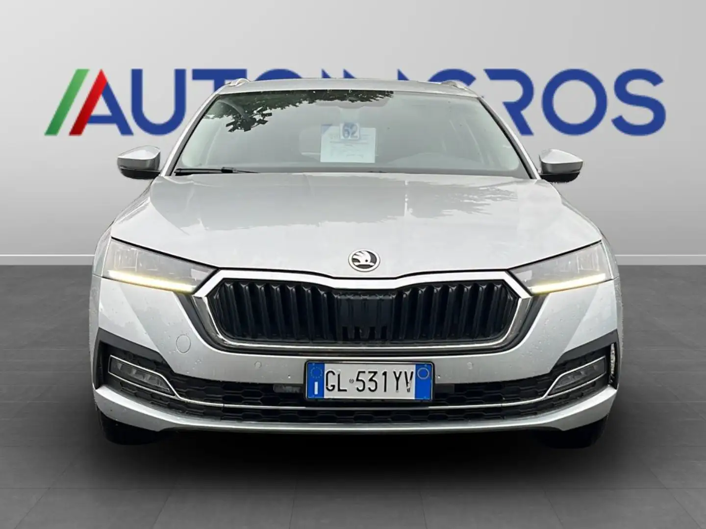 Skoda Octavia Octavia Wagon 2.0 tdi evo Style 115cv dsg Argintiu - 2