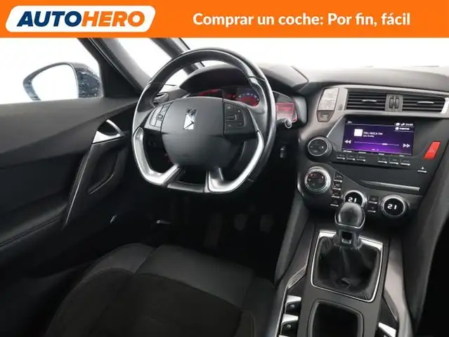 DS Automobiles DS 5 view 14