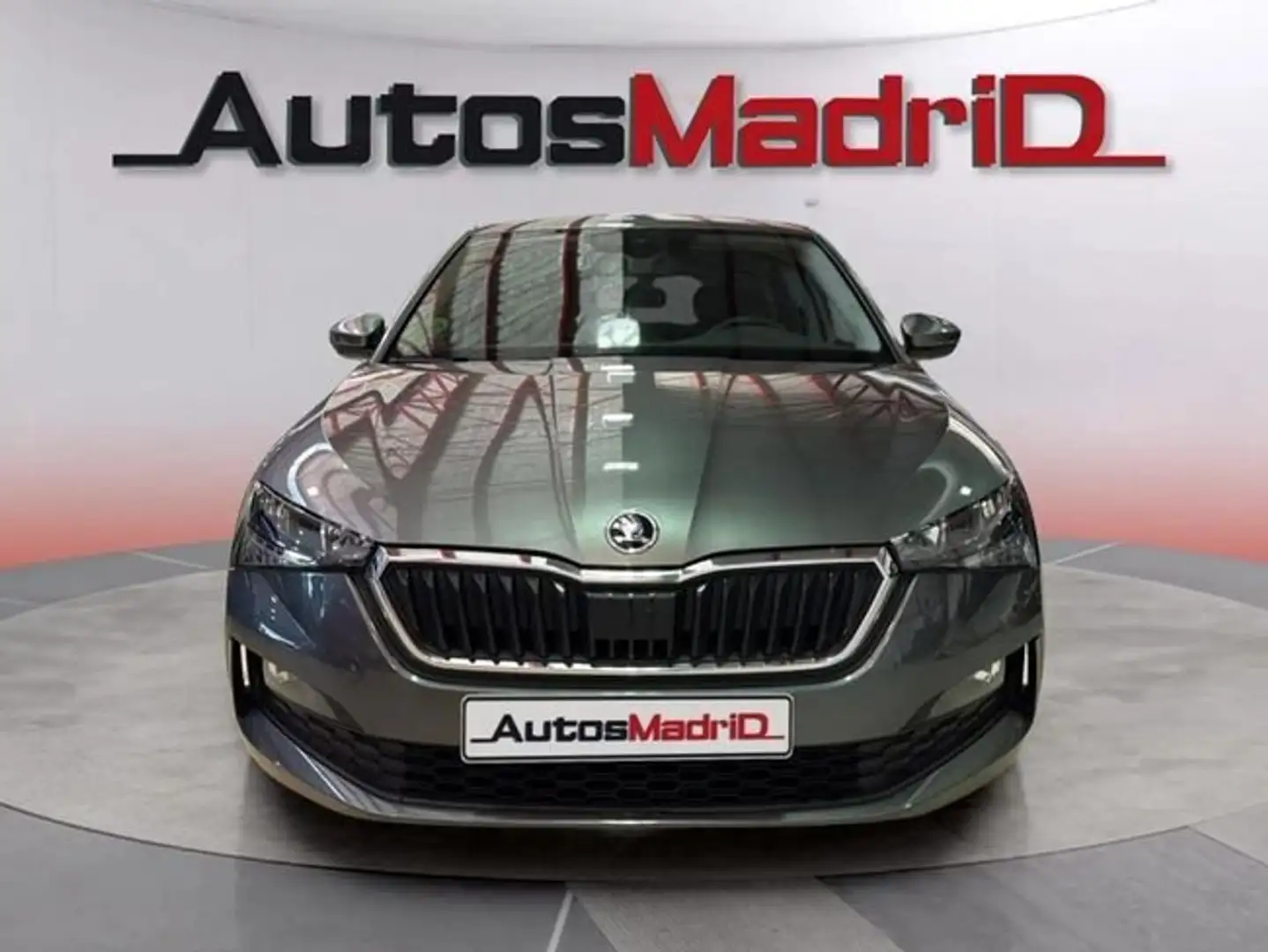 Skoda Scala 1.0 TSI Ambition 70kW Gris - 2