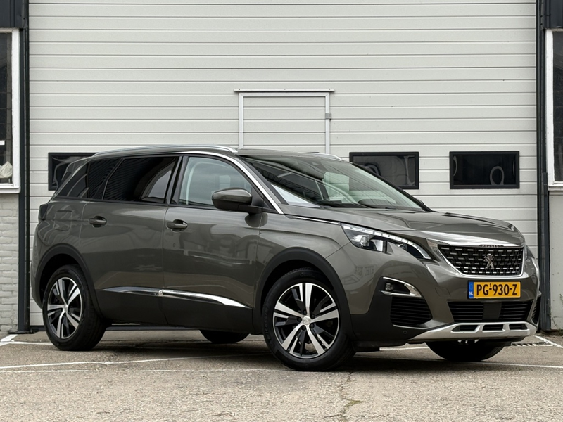 Peugeot 5008 1.2 PureTech Allure 7prs Automaat | Navi | Camera