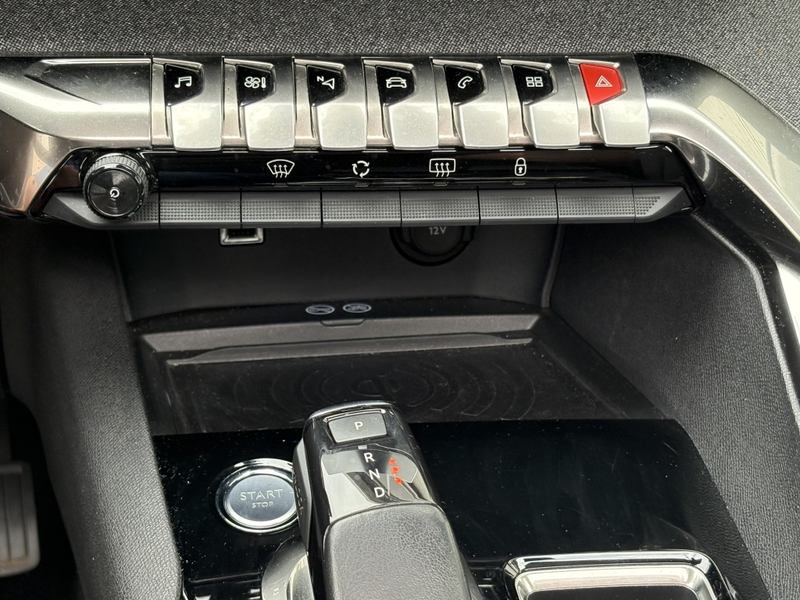 Peugeot 5008 1.2 PureTech Allure 7prs Automaat | Navi | Camera — photo 28