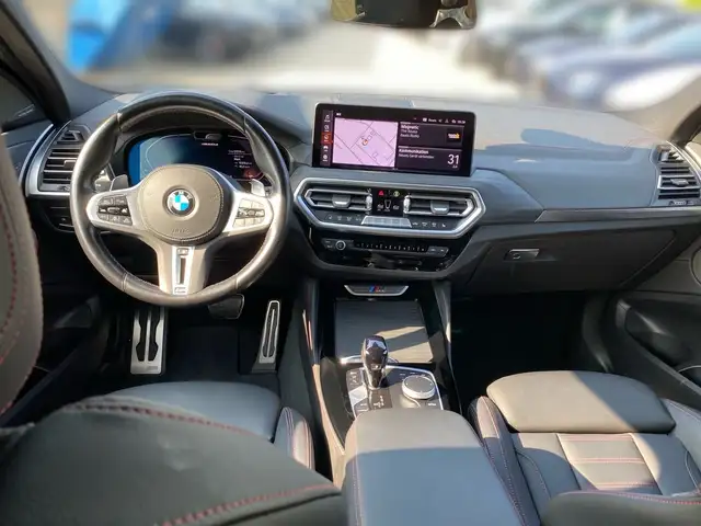 BMW X4 M view 10