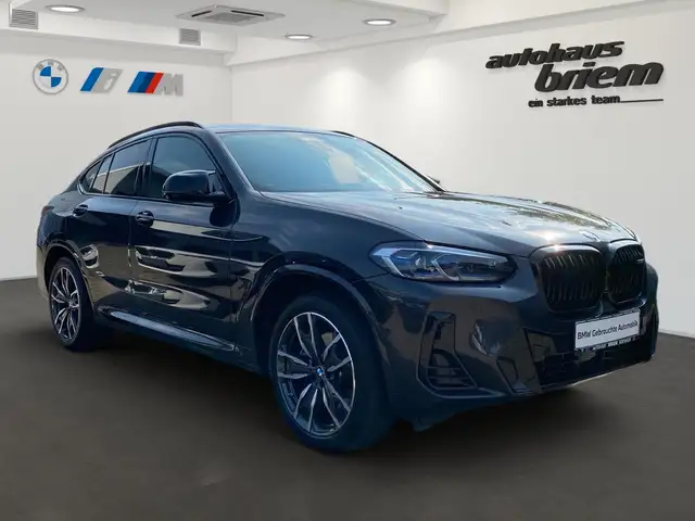 BMW X4 M view 2
