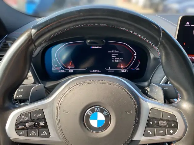 BMW X4 M view 8