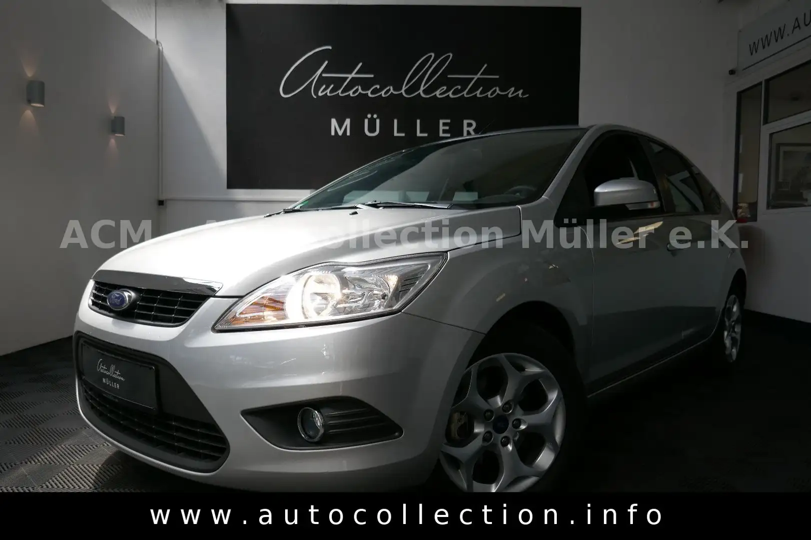 Ford Focus Style*1.Hand*Erst 50855km*Klima*PDC*Winter Silber - 1