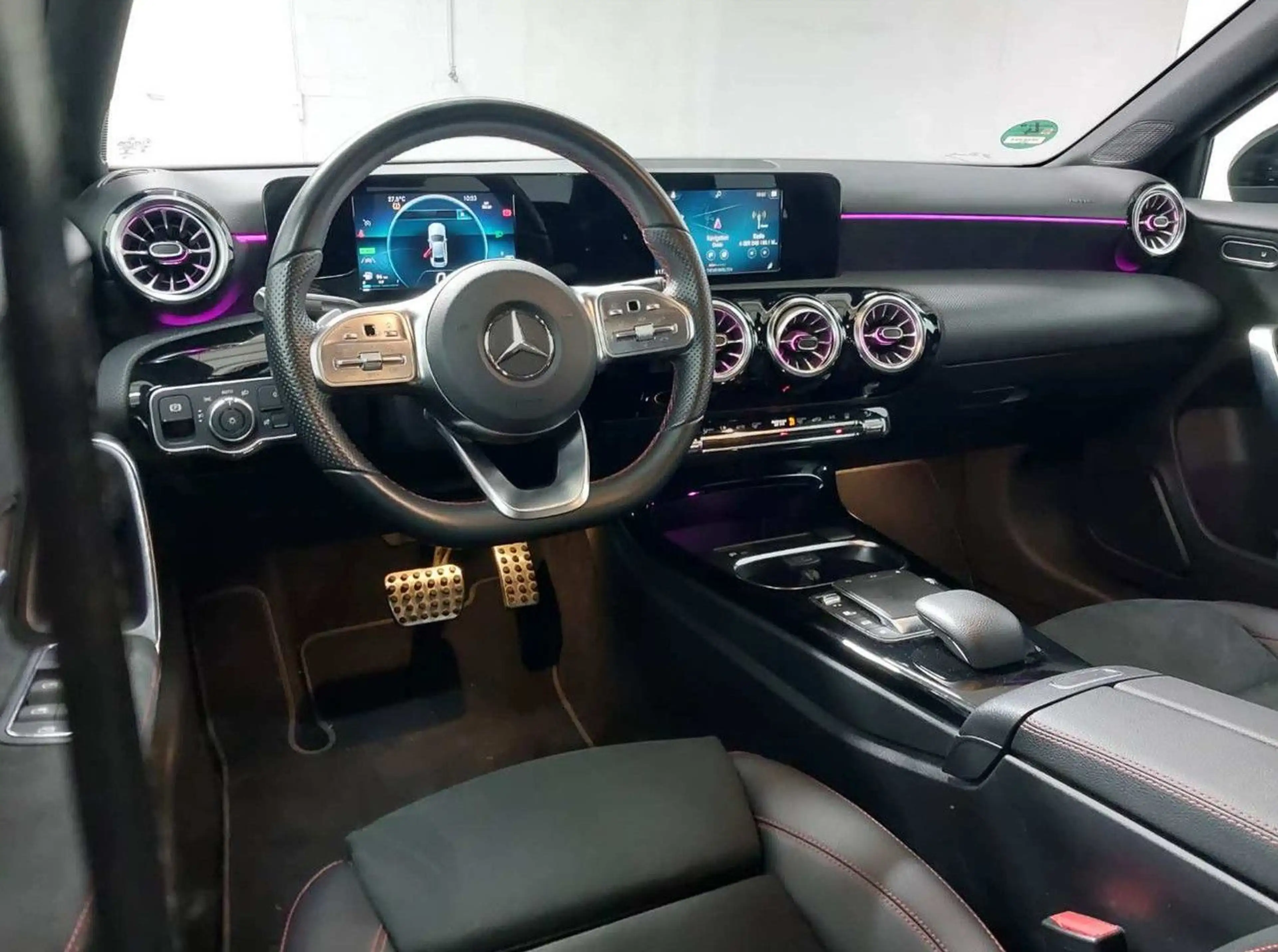 Mercedes-Benz A 250 e Limousine AMG LINE AMBIENTE*LED*TEMP*L — photo 5