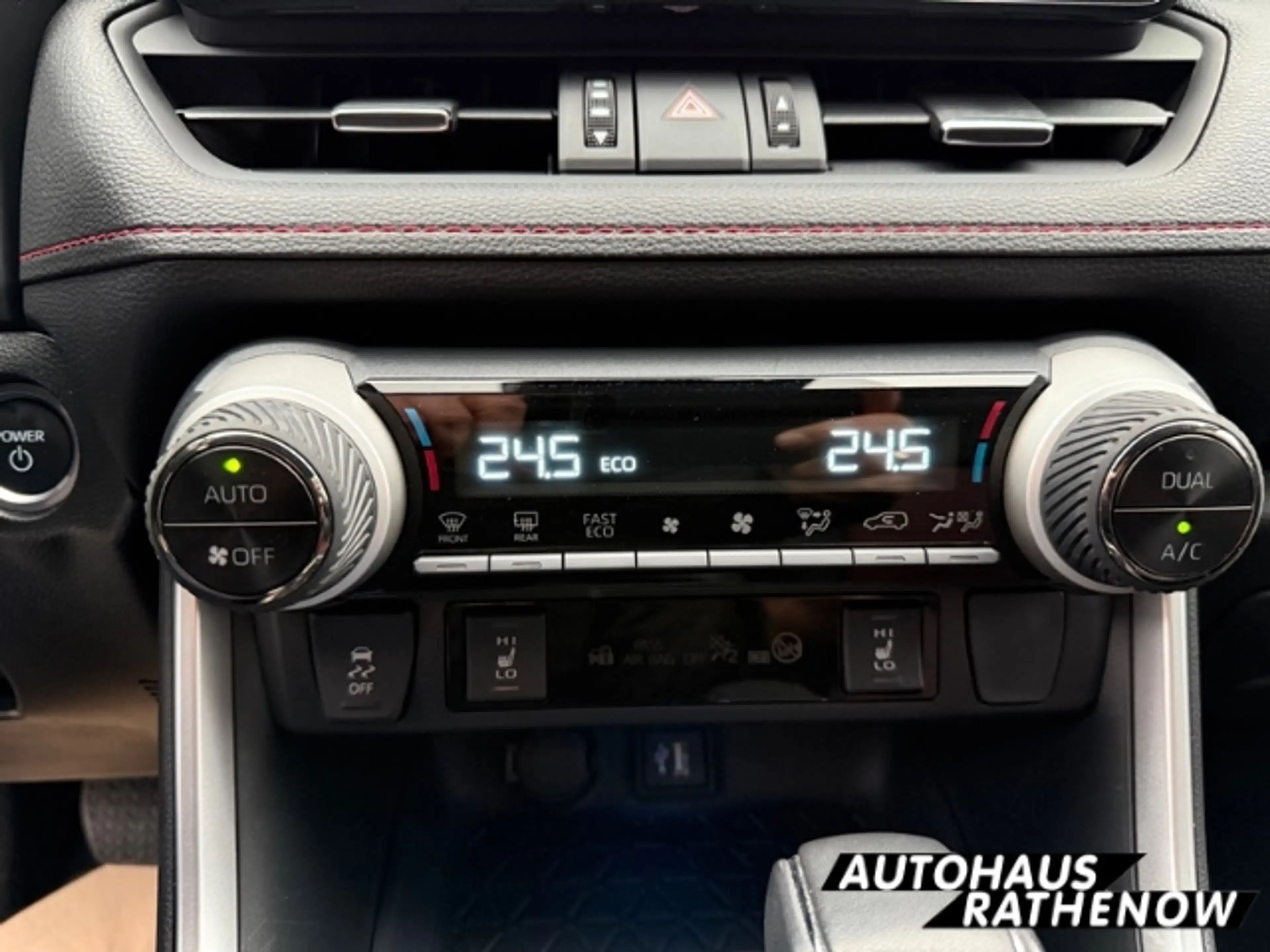 Suzuki Across 2.5 Plug-In Hybrid Comfort+ EU6e Navi Digitales Co — photo 13