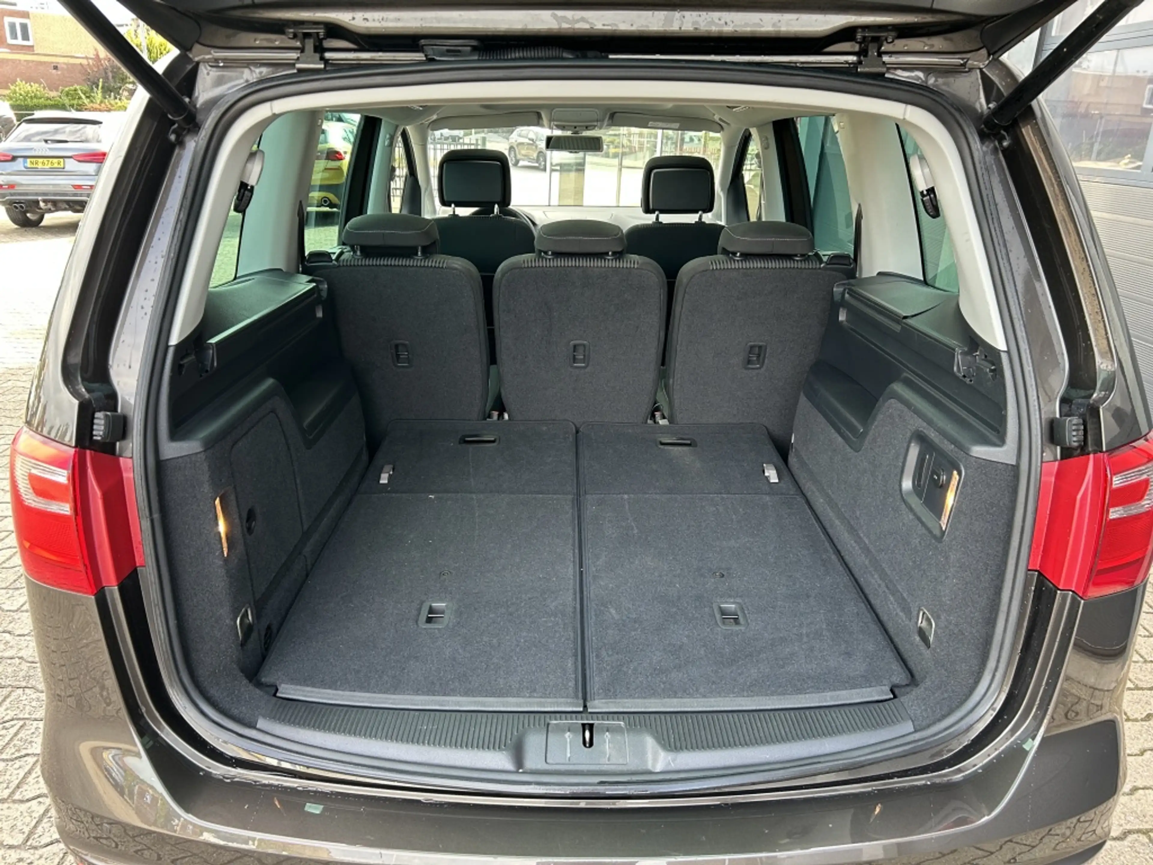 SEAT Alhambra 1.4 TSI 150pk Style 7pers. — photo 18