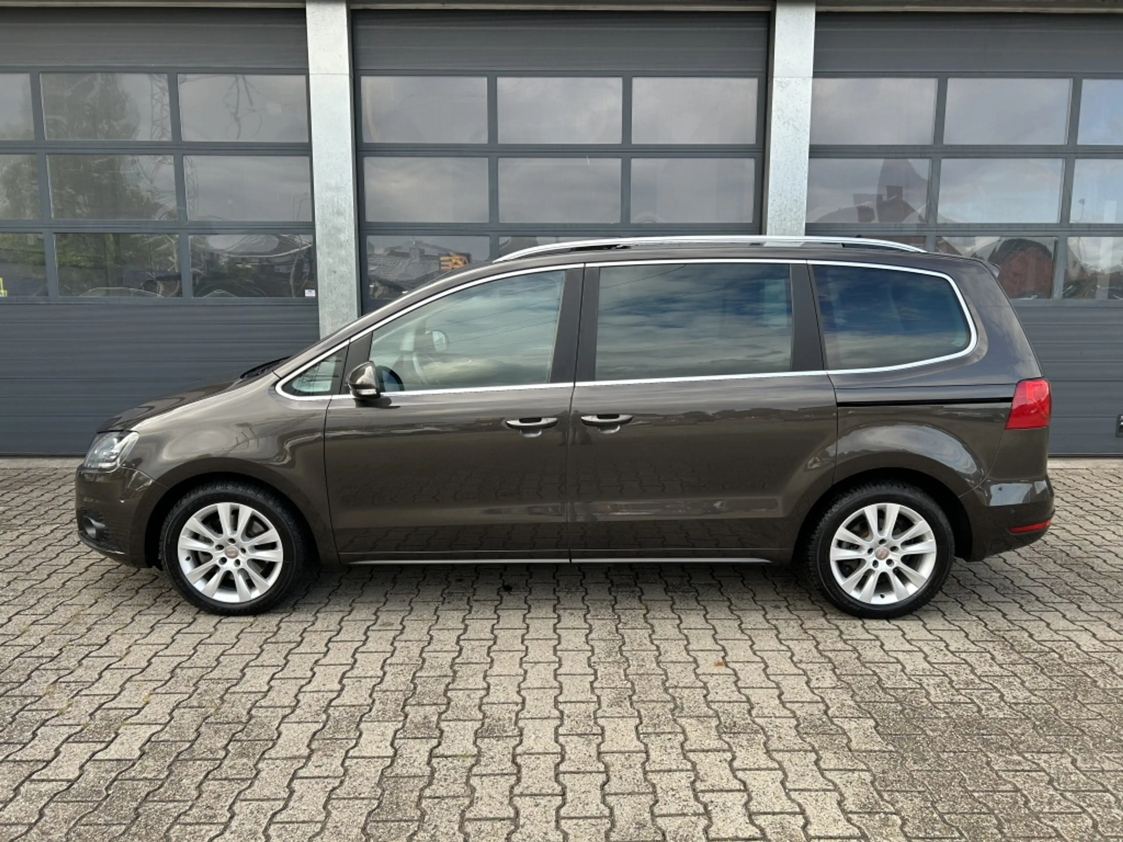 SEAT Alhambra 1.4 TSI 150pk Style 7pers. — photo 2