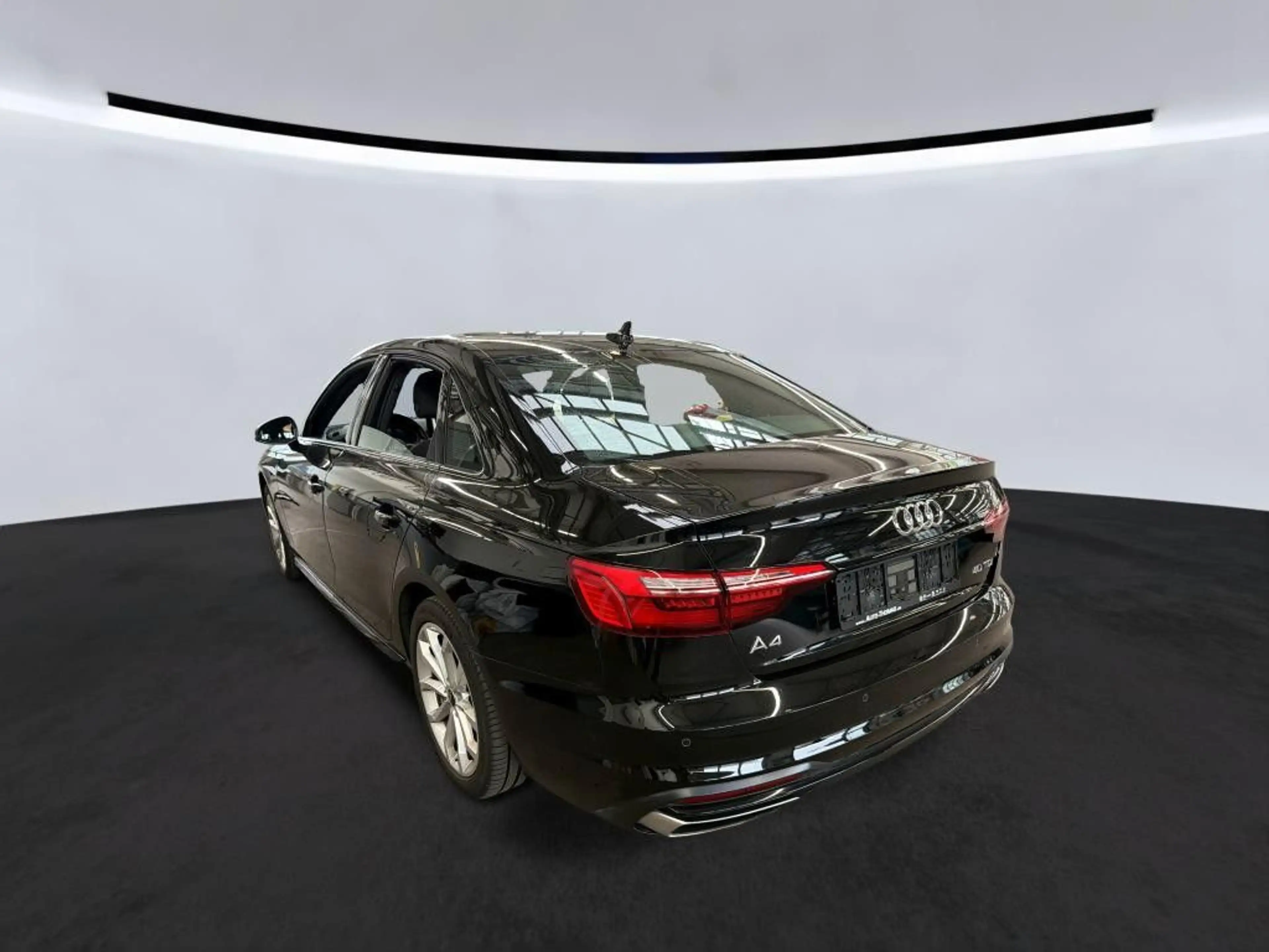 Audi A4 Lim. 40 TDI advanced — photo 3