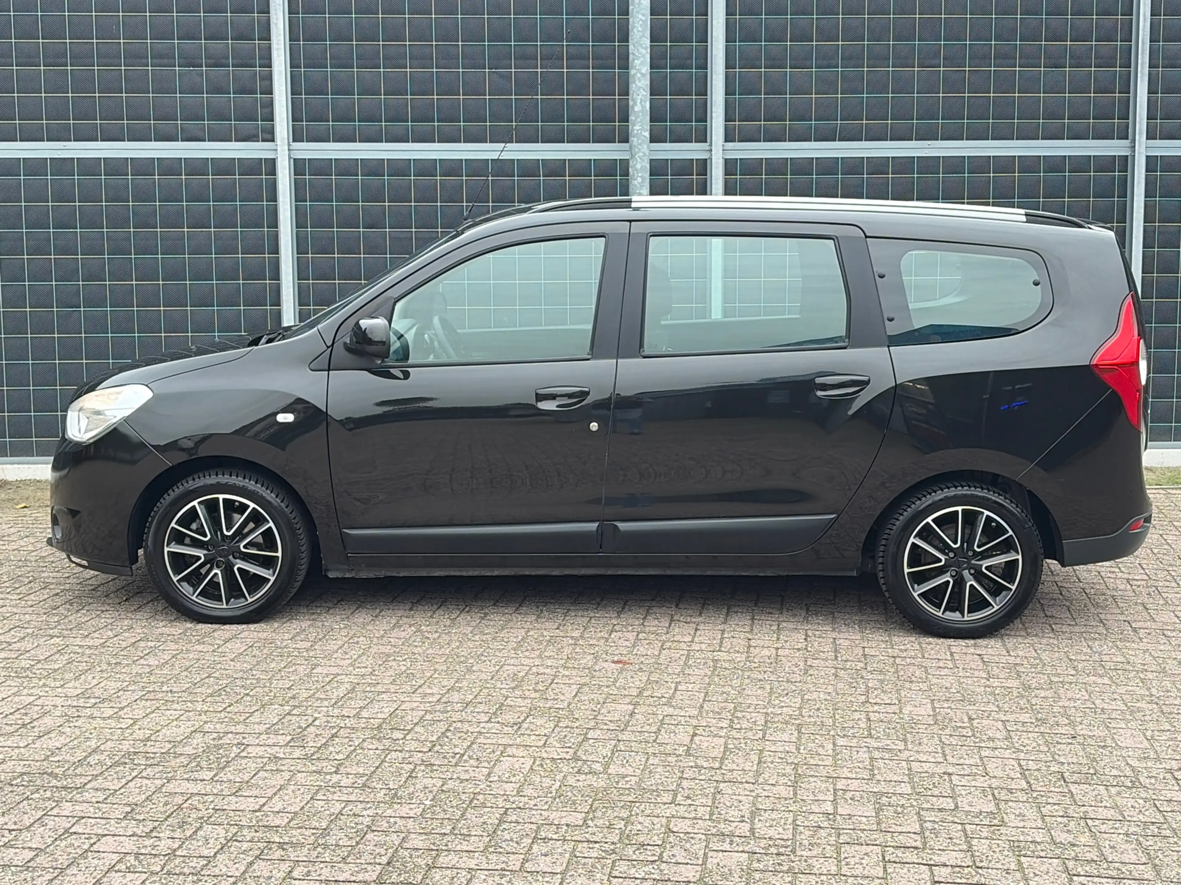 Dacia Lodgy 1.2 TCe Lauréate |7 persoons. | incl. 12 mnd Garan — photo 7