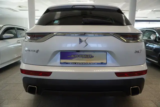 DS Automobiles DS 7 Crossback view 6