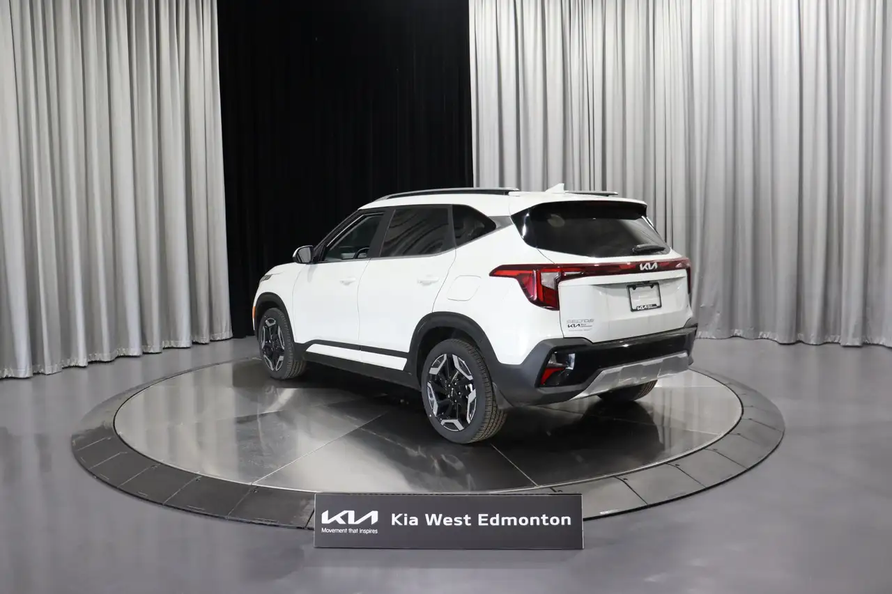 Kia Seltos снимка Kia Seltos