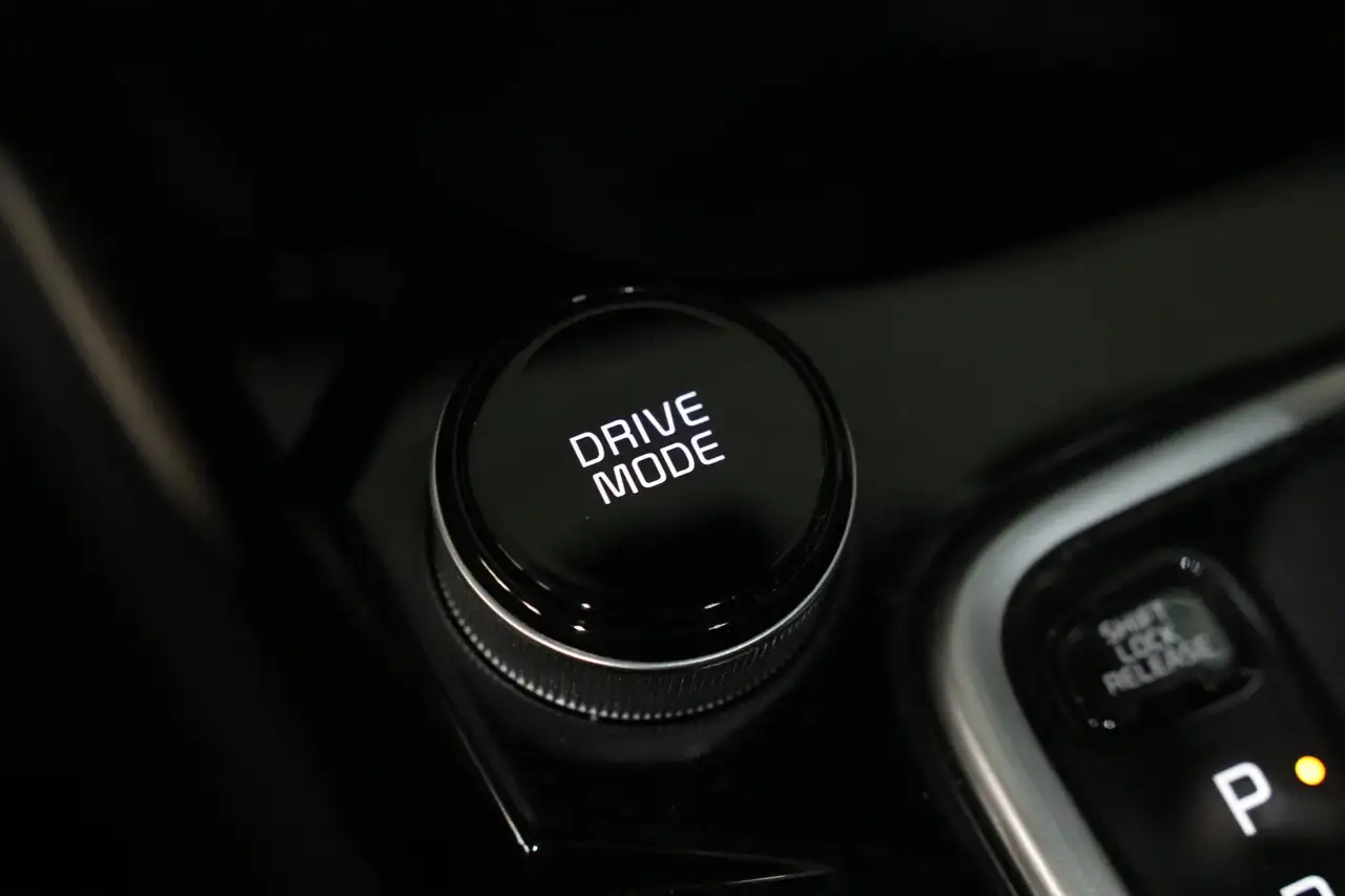 Kia Seltos снимка Kia Seltos